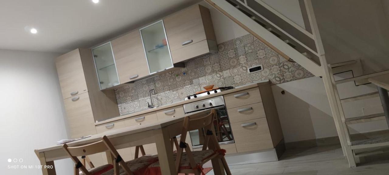 Yume House Apartment Bari Luaran gambar